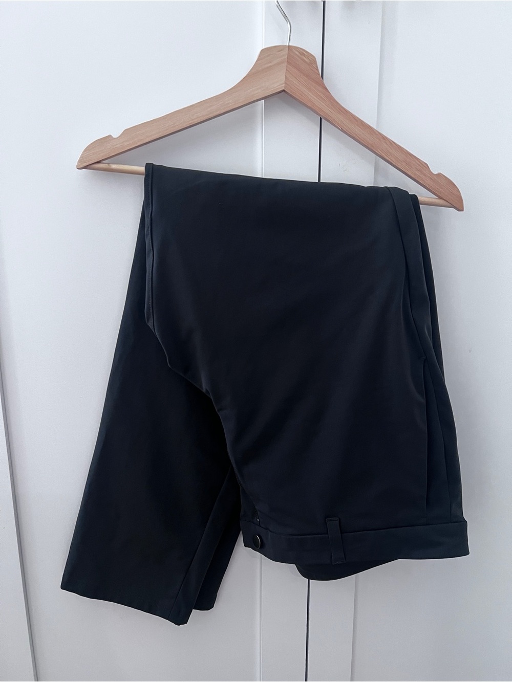 lululemon Commission Slim-Fit 32L
Warpstreme  Pants size 38 Obsidian Charcoal